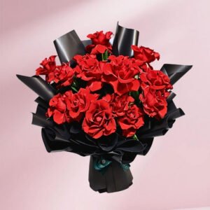 chic black wrapped 15 red roses bouquet